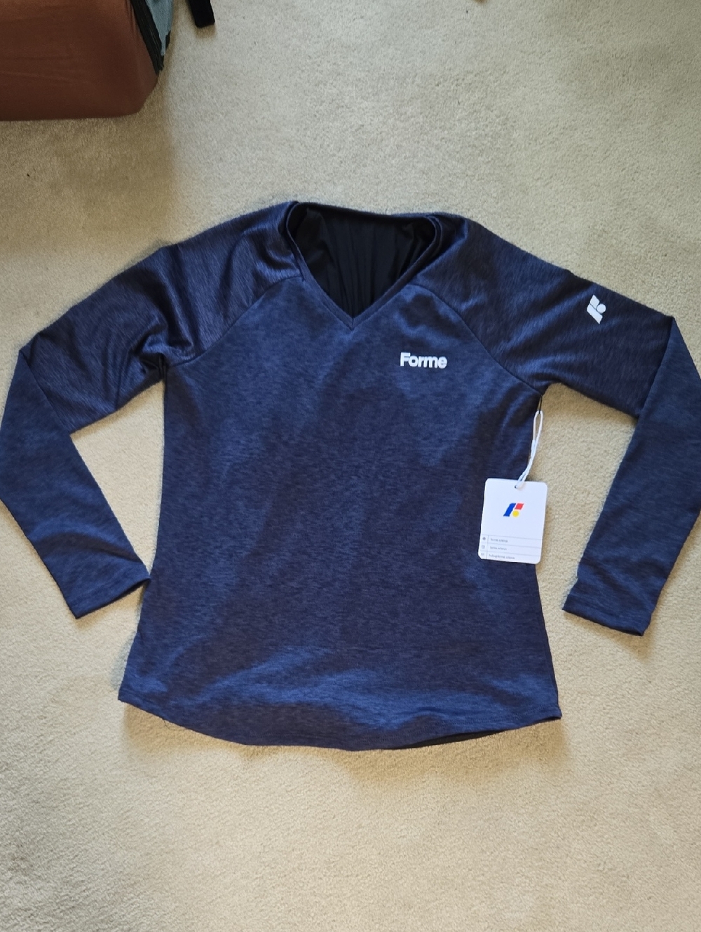 Women's NWT Forme Ace V Neck Posture-Correcting Long Sleeve Top M - Picture 3 of 8